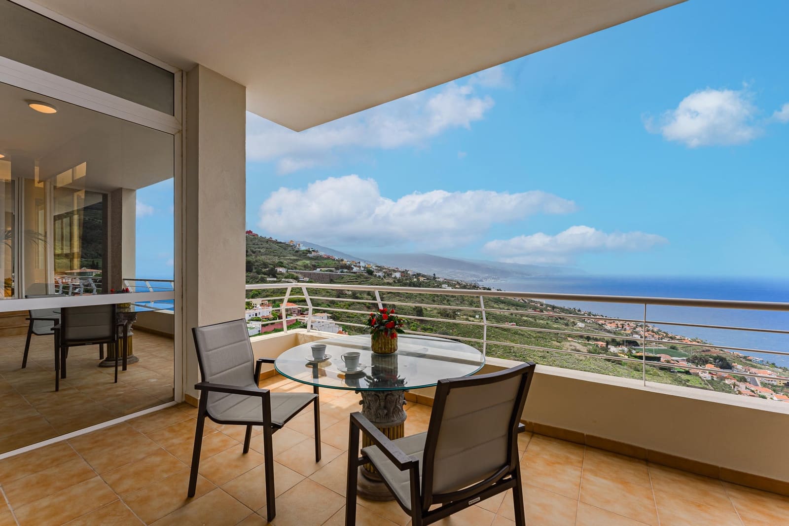 6 soveværelse Villa til salg i El Sauzal - € 2.800.000 (Ref: 9128942)