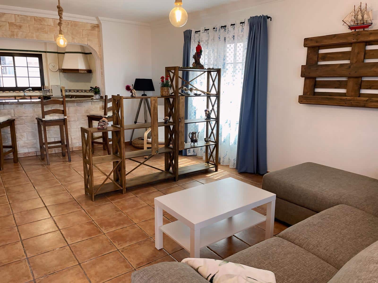 4 soveværelse Villa til salg i El Sauzal med swimmingpool - € 590.000 (Ref: 9128943)