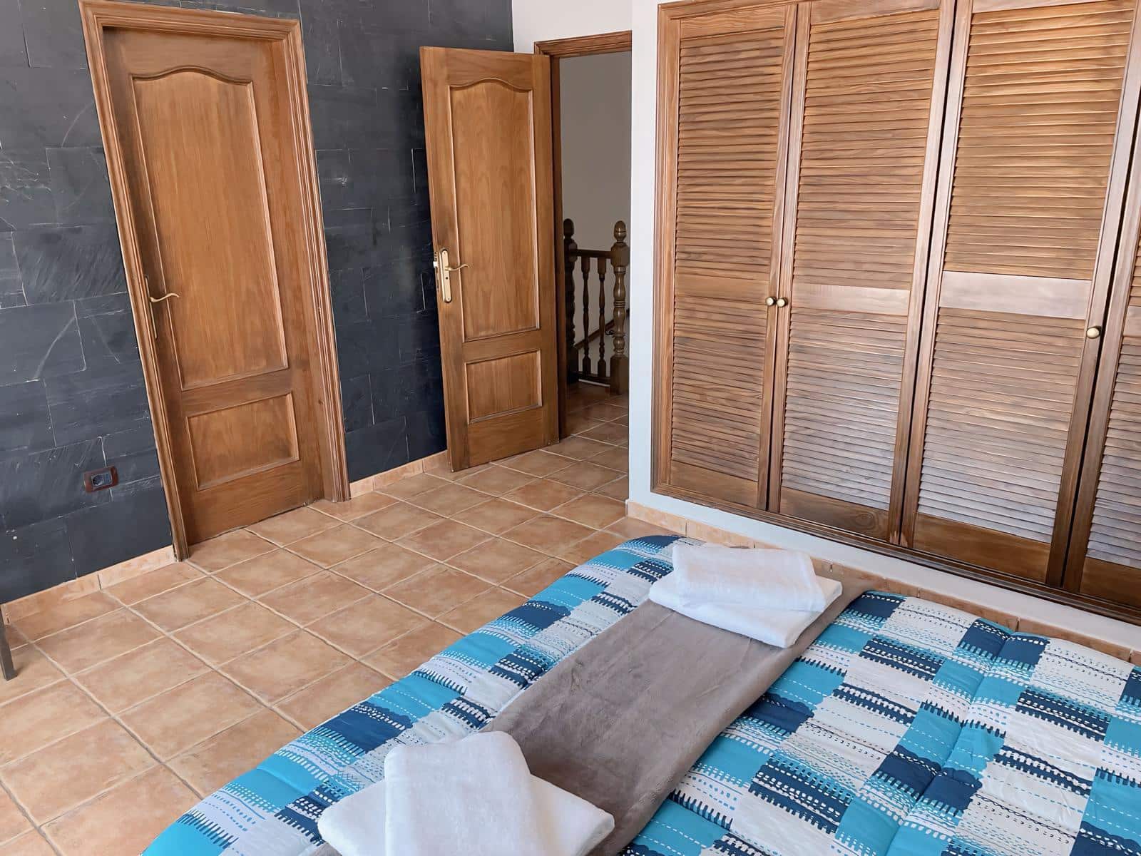 4 soveværelse Villa til salg i El Sauzal med swimmingpool - € 590.000 (Ref: 9128943)