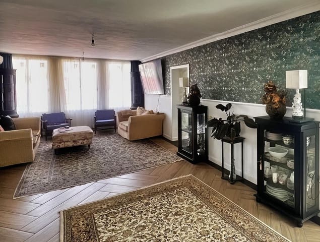 5 bedroom Villa for sale in Puerto de la Cruz with pool - € 495,000 (Ref: 9128951)