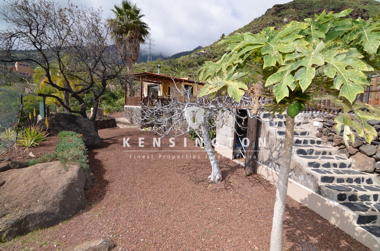 1 slaapkamer Villa te koop in Candelaria met zwembad - € 495.000 (Ref: 9133701)