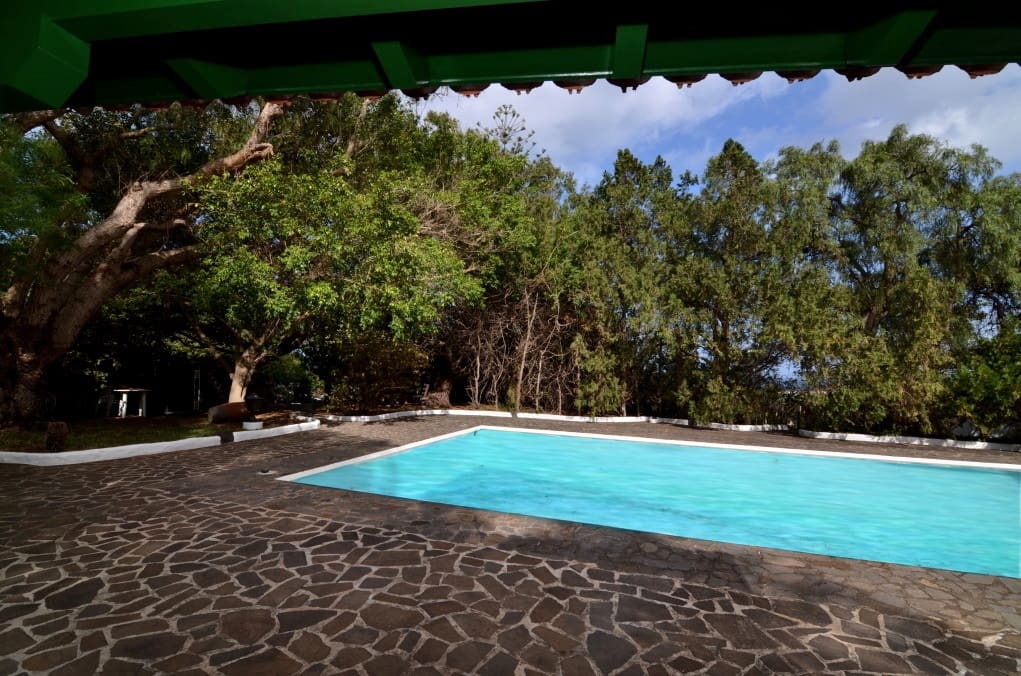 5 bedroom Villa for sale in Buenavista del Norte with pool - € 1,940,000 (Ref: 9133702)