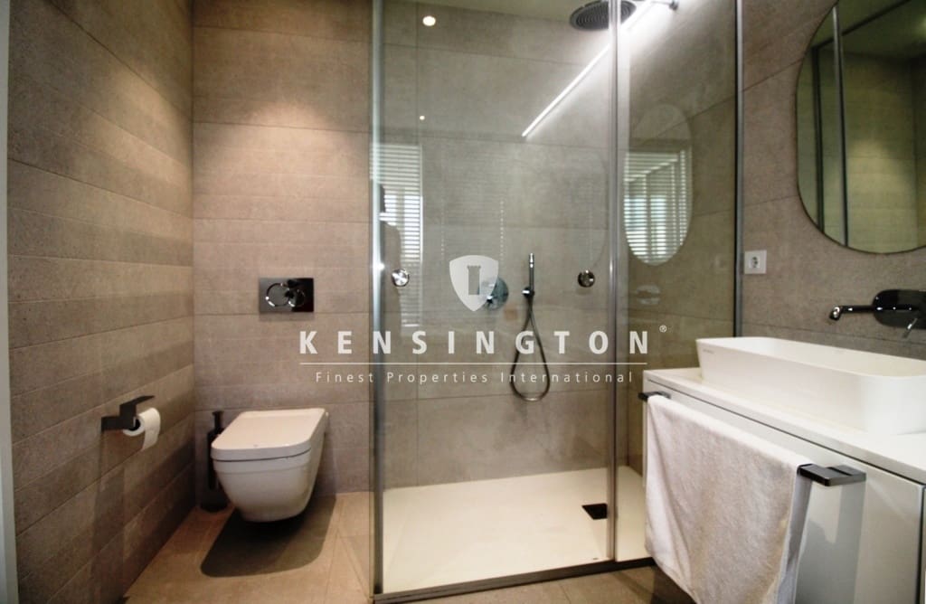 4 soverom Villa til salgs i Adeje med svømmebasseng garasje - € 1 490 000 (Ref: 9133704)