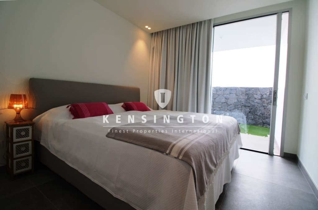 4 soverom Villa til salgs i Adeje med svømmebasseng garasje - € 1 490 000 (Ref: 9133704)