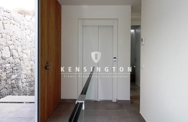 4 soverom Villa til salgs i Casco Urbano, Adeje med svømmebasseng garasje - € 1 490 000 (Ref: 9133704)