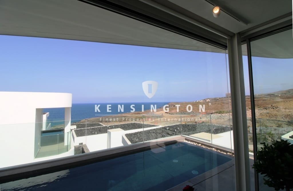 4 soverom Villa til salgs i Adeje med svømmebasseng garasje - € 1 490 000 (Ref: 9133704)