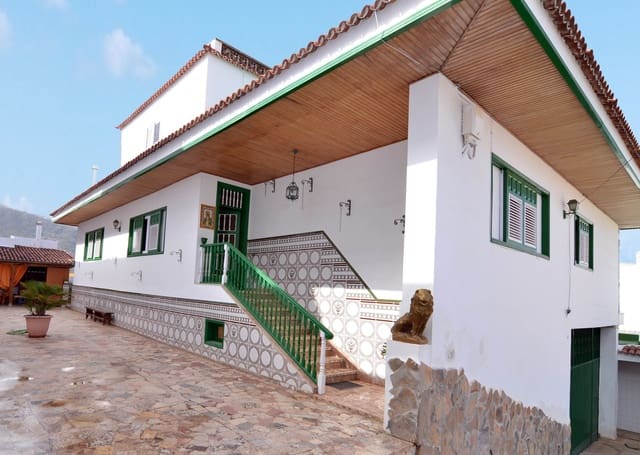 4 soveværelse Villa til salg i Icod de los Vinos - € 350.000 (Ref: 9133787)