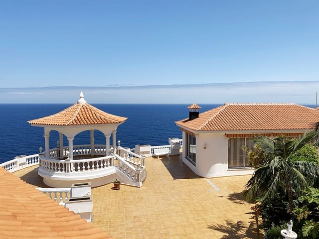 3 soveværelse Villa til salg i Los Realejos med swimmingpool garage - € 2.500.000 (Ref: 9133788)