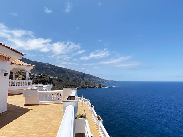 3 soveværelse Villa til salg i Los Realejos med swimmingpool garage - € 2.500.000 (Ref: 9133788)