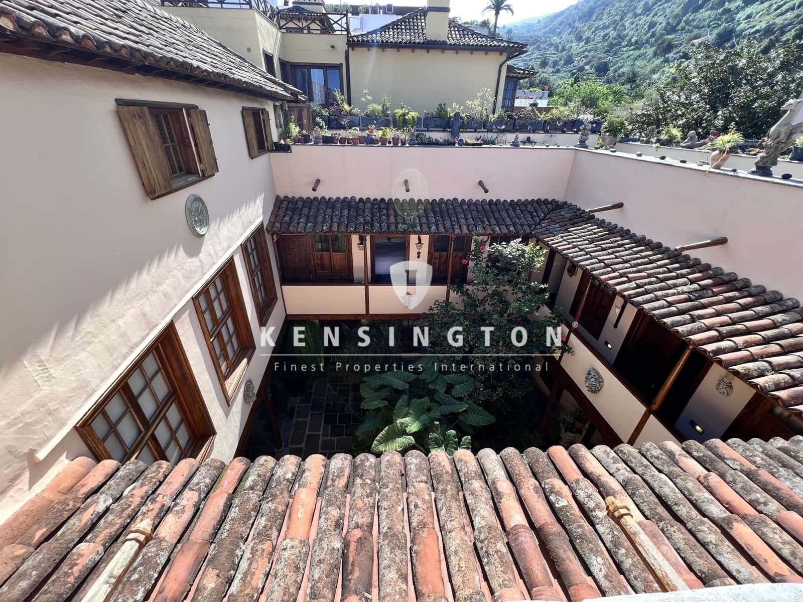 6 soverom Villa til salgs i Icod de los Vinos - € 3 300 000 (Ref: 9133789)