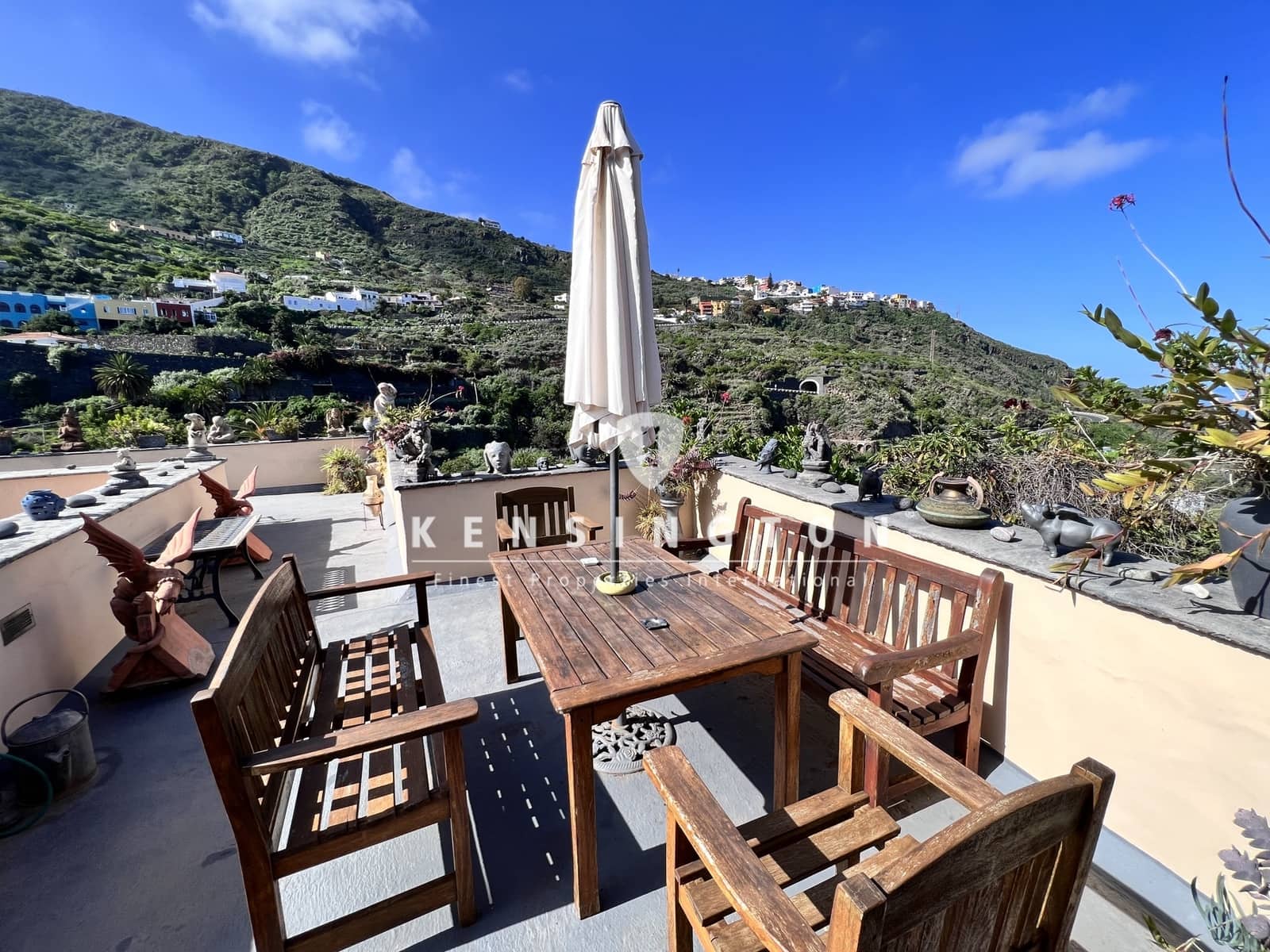 6 soverom Villa til salgs i Icod de los Vinos - € 3 300 000 (Ref: 9133789)