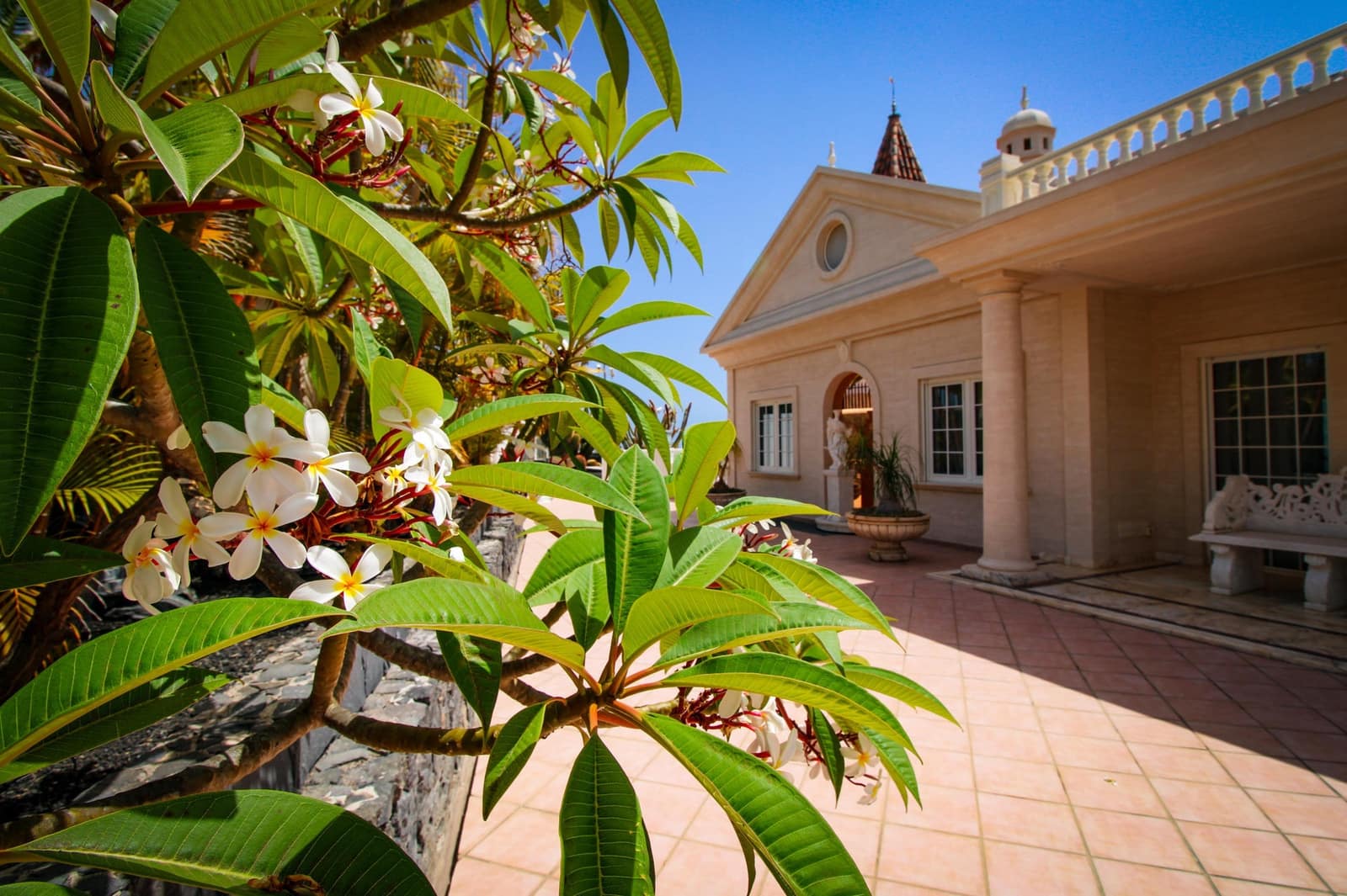 5 Zimmer Villa zu verkaufen in Costa Adeje mit Pool - 7.500.000 € (Ref: 9135582)