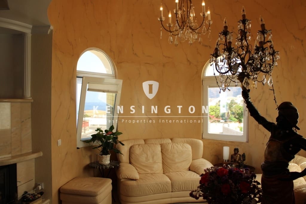 6 soveværelse Villa til salg i Playa de la Arena med swimmingpool garage - € 1.800.000 (Ref: 9136330)