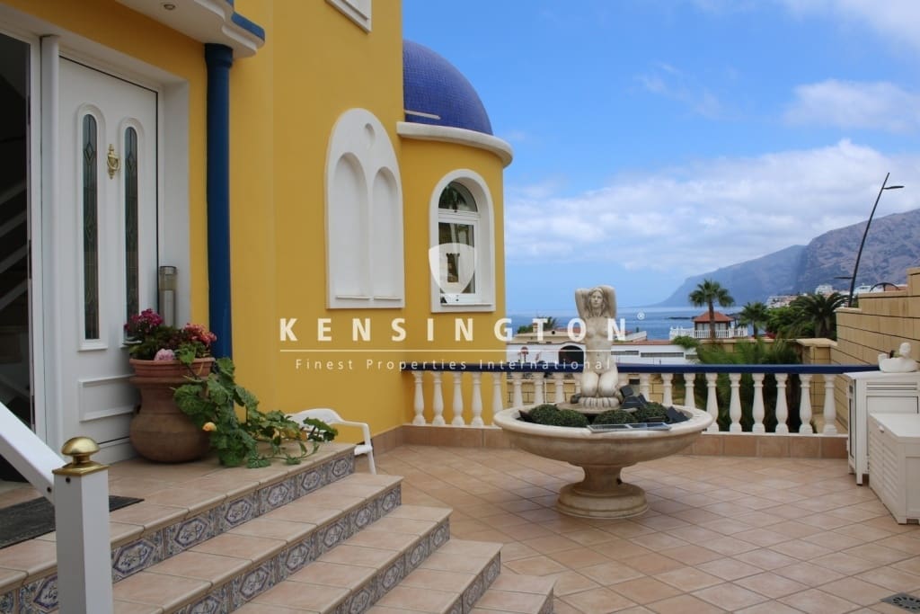 6 soveværelse Villa til salg i Playa de la Arena med swimmingpool garage - € 1.800.000 (Ref: 9136330)