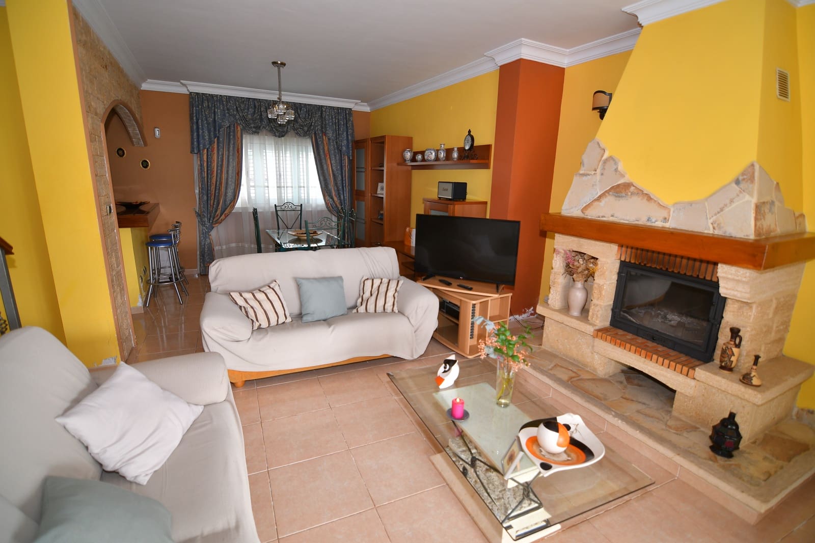 3 soveværelse Villa til salg i La Orotava med garage - € 570.000 (Ref: 9142409)