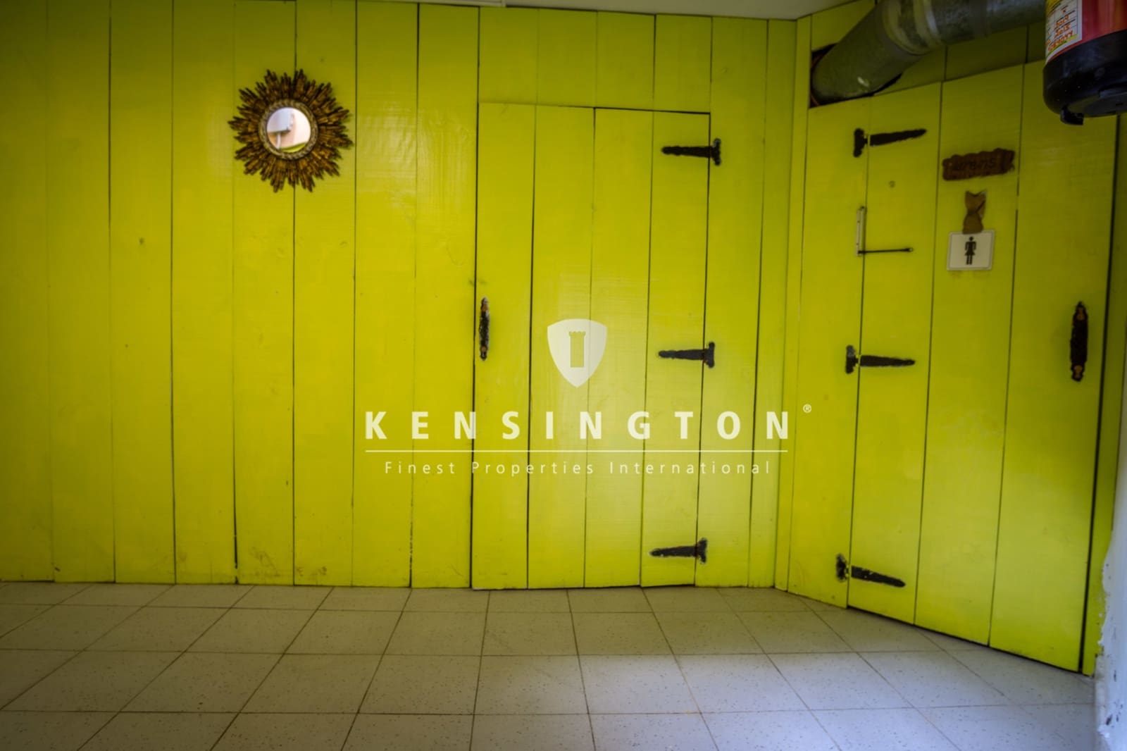 Erhverv til salg i Puerto de la Cruz - € 190.000 (Ref: 9148017)