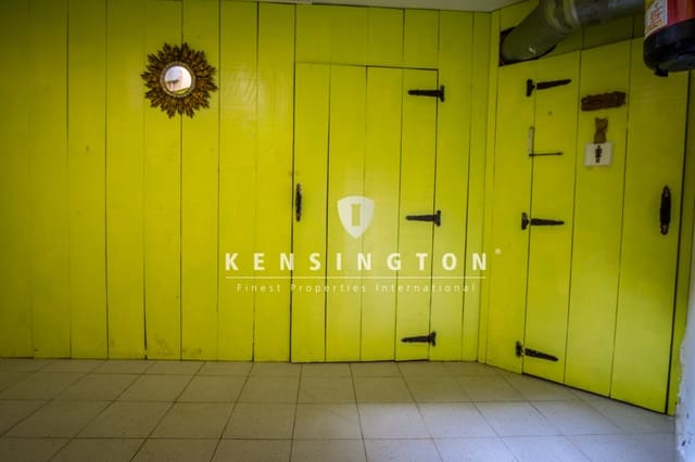 Erhverv til salg i Puerto de la Cruz - € 190.000 (Ref: 9148017)