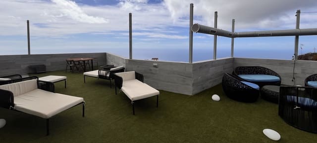 11 soverom Kommersiell til salgs i El Pinar de El Hierro - € 1 350 000 (Ref: 9148018)