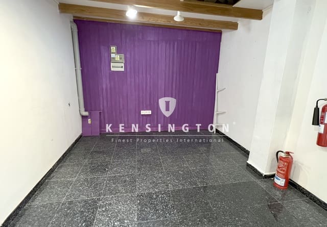 Erhverv til salg i Puerto de la Cruz - € 199.000 (Ref: 9148019)