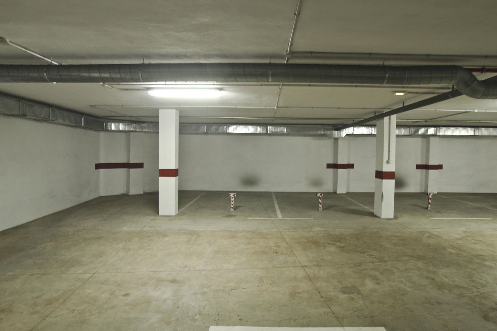 Garage til salg i Icod de los Vinos - € 11.000 (Ref: 9148024)