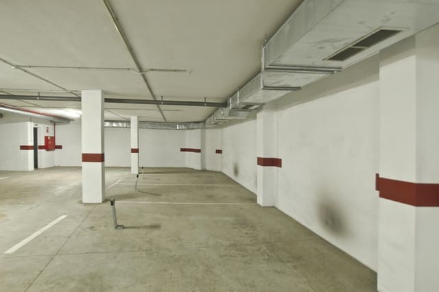 Garage til salg i Icod de los Vinos - € 11.000 (Ref: 9148024)