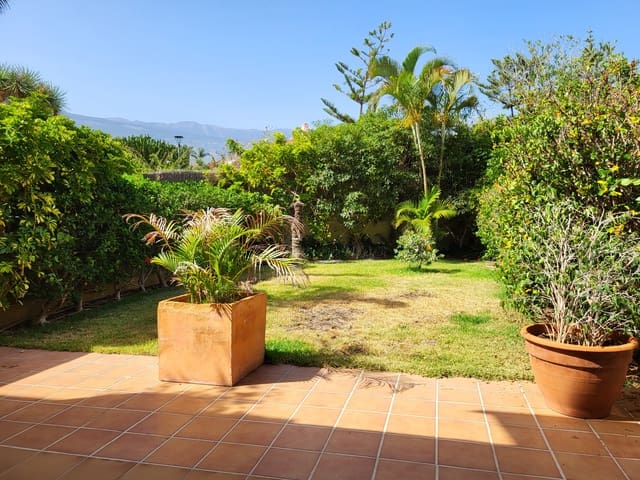 2 soveværelse Lejlighed til leje i Puerto de la Cruz med garage - € 1.500 (Ref: 9158638)