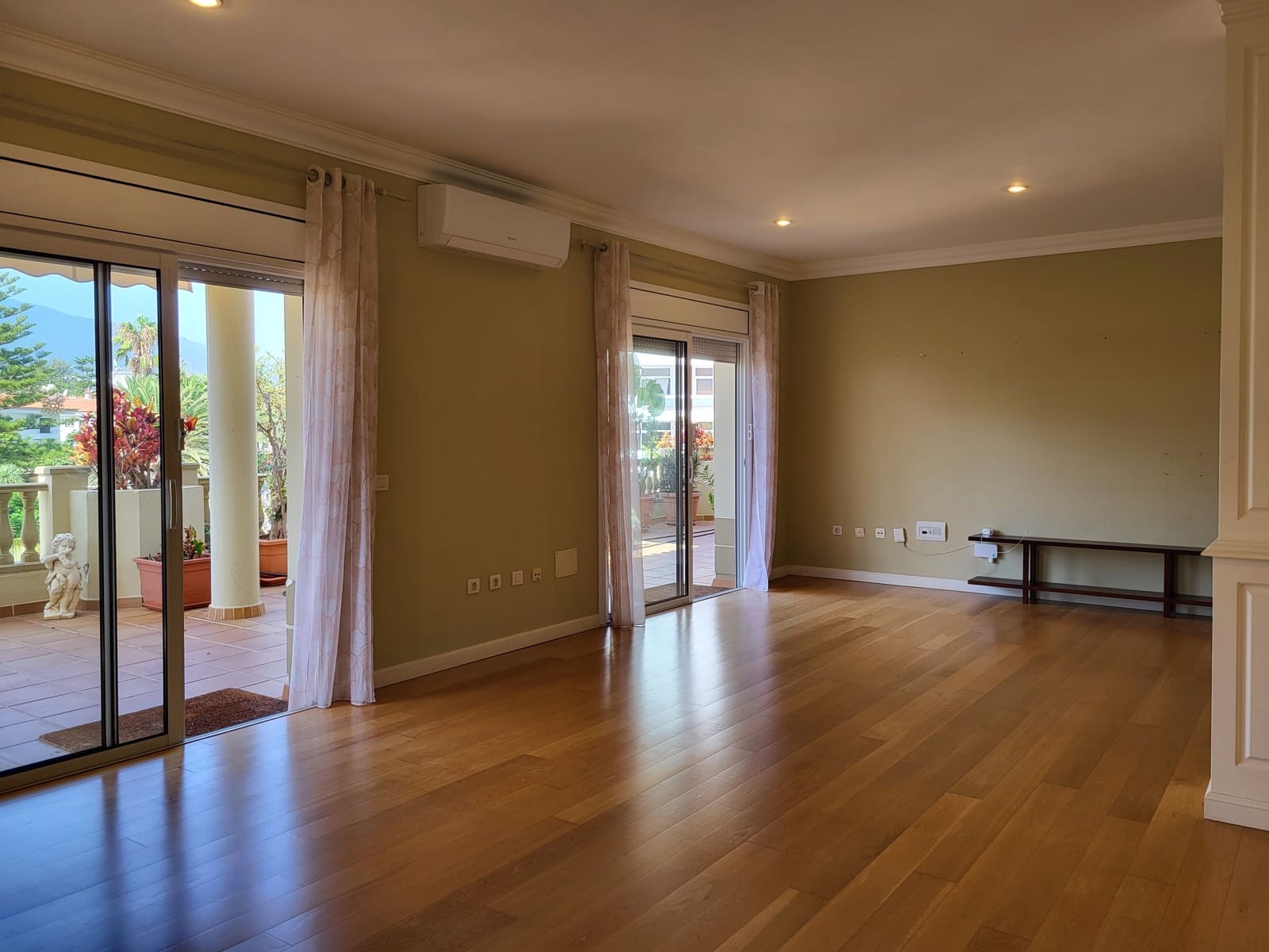 4 makuuhuone Huoneisto vuokrattavana paikassa Puerto de la Cruz mukana 
autotalli - 3 000 € (Ref: 9158639)