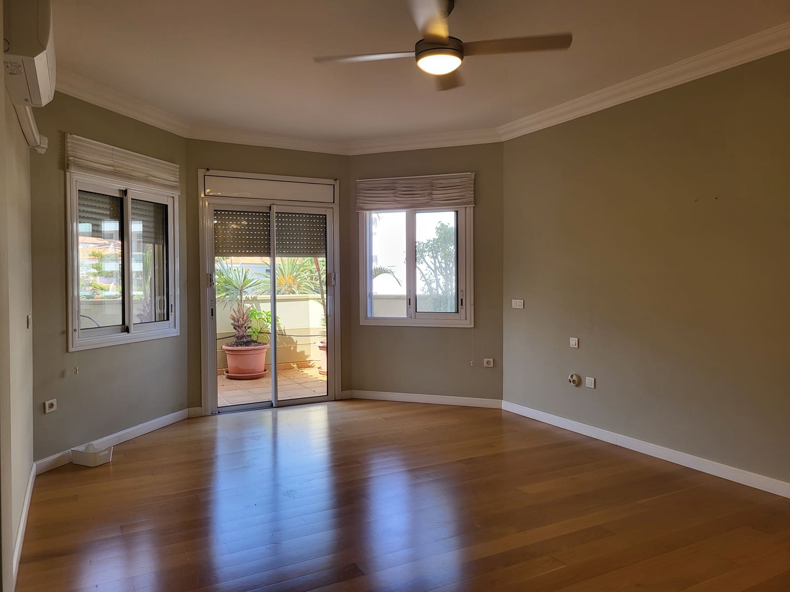 4 makuuhuone Huoneisto vuokrattavana paikassa Puerto de la Cruz mukana 
autotalli - 3 000 € (Ref: 9158639)