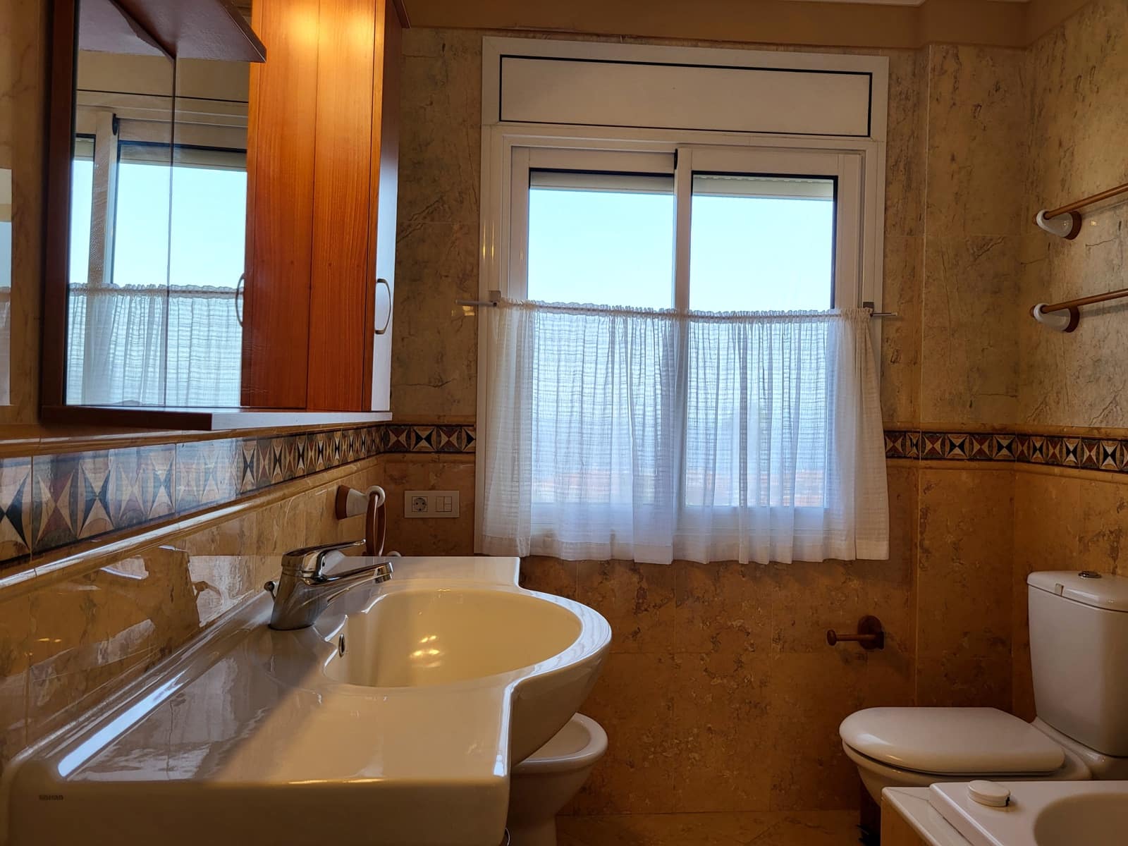 4 makuuhuone Huoneisto vuokrattavana paikassa Puerto de la Cruz mukana 
autotalli - 3 000 € (Ref: 9158639)