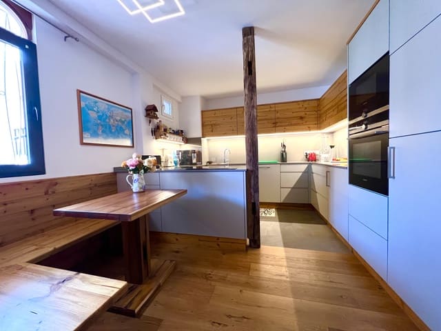 2 soveværelse Lejlighed til salg i Puerto de la Cruz med swimmingpool - € 525.000 (Ref: 9253839)