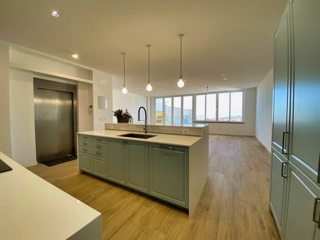 5 soverom Hus til salgs i Taco, San Cristóbal de La Laguna med garasje - € 750 000 (Ref: 9271876)