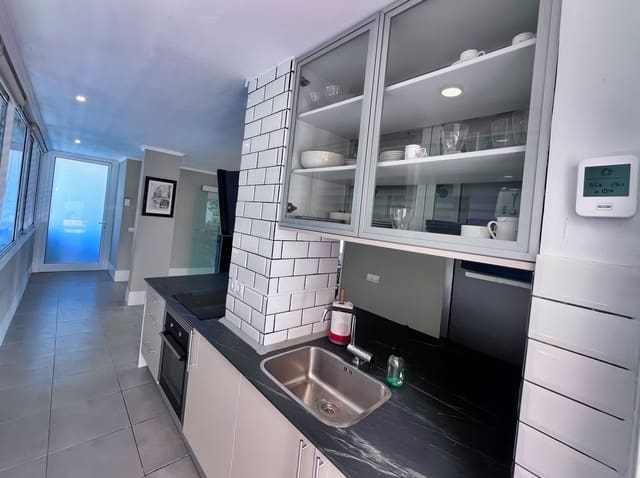 1 slaapkamer Appartement te koop in Puerto de la Cruz - € 330.000 (Ref: 9273266)