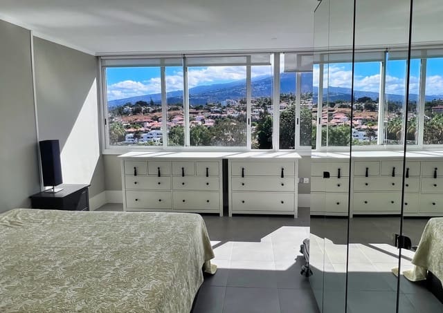 1 slaapkamer Appartement te koop in Puerto de la Cruz - € 330.000 (Ref: 9273266)