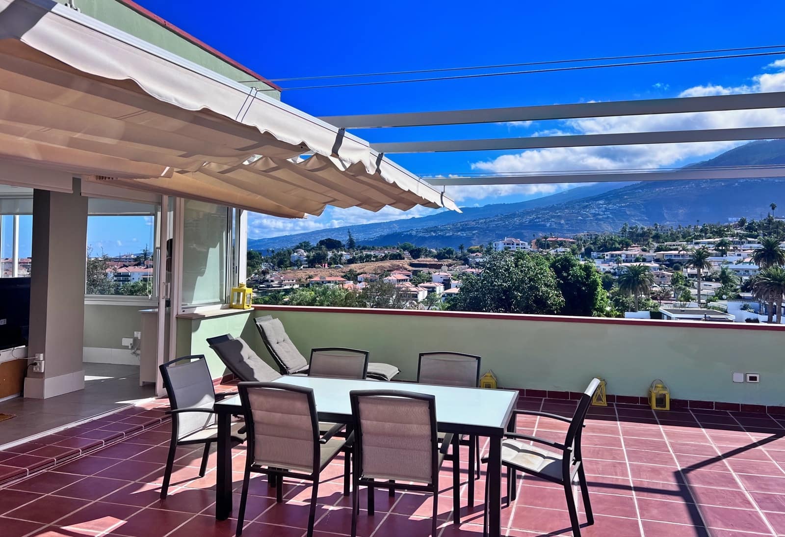 1 slaapkamer Appartement te koop in Puerto de la Cruz - € 330.000 (Ref: 9273266)