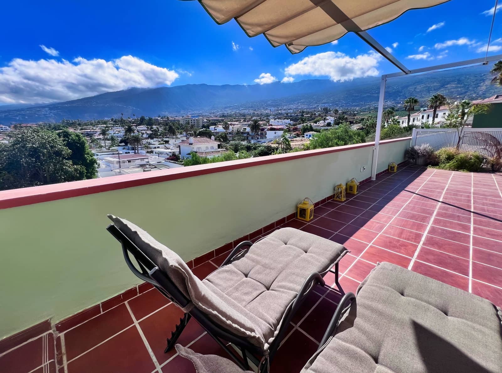 1 slaapkamer Appartement te koop in Puerto de la Cruz - € 330.000 (Ref: 9273266)