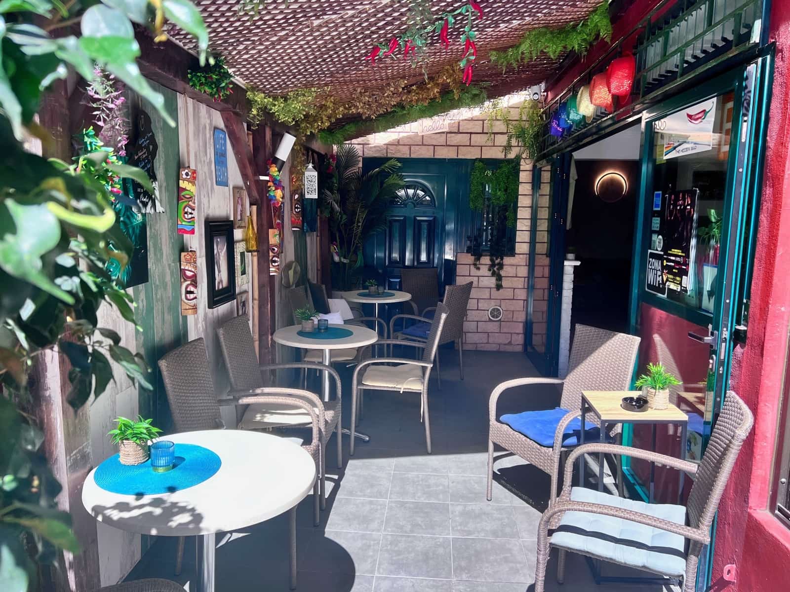 Commercial for sale in Puerto de la Cruz - € 180,000 (Ref: 9289421)