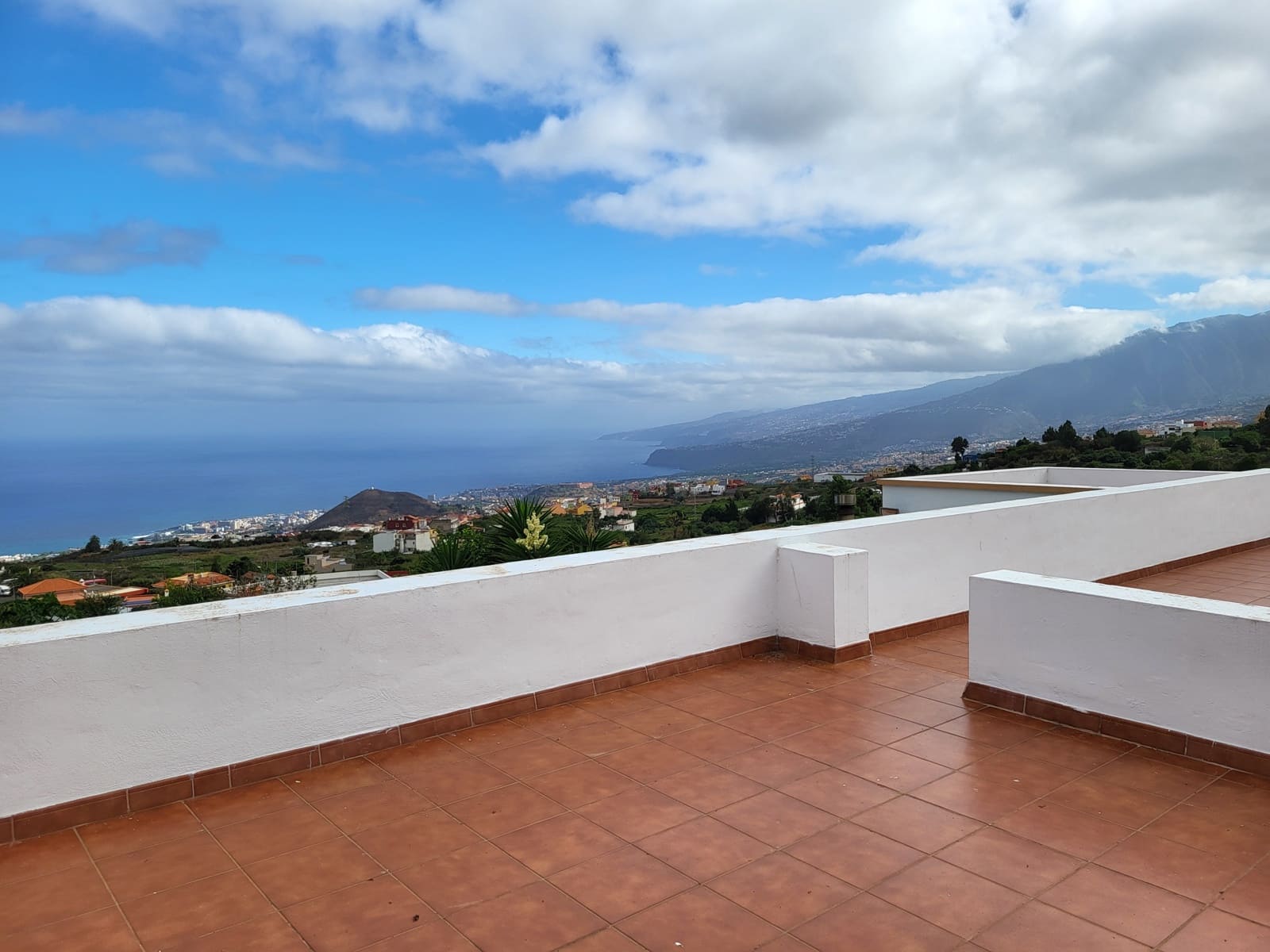 3 slaapkamer Villa te koop in Los Realejos met zwembad - € 389.000 (Ref: 9294077)