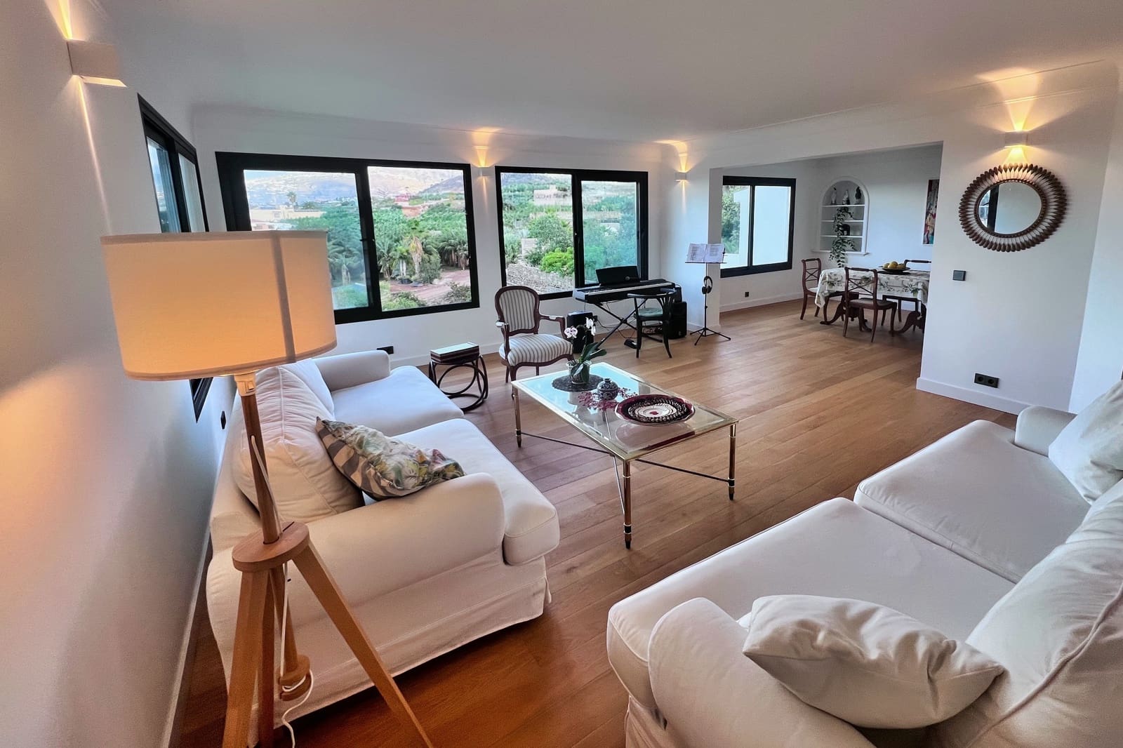 4 Zimmer Villa zu verkaufen in Puerto de la Cruz - 995.000 € (Ref: 9374567)