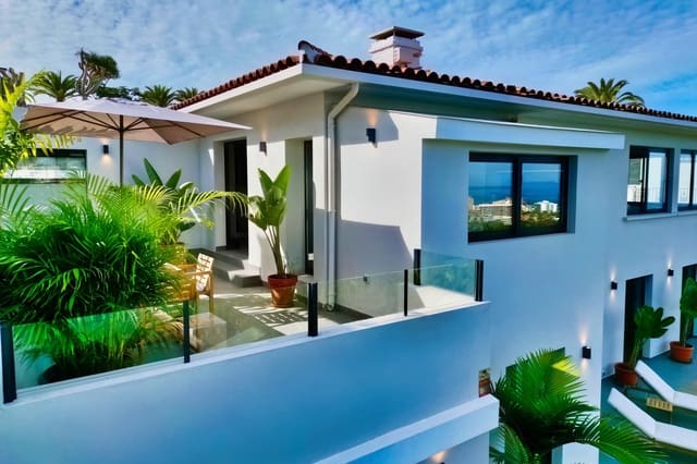 4 Zimmer Villa zu verkaufen in Puerto de la Cruz - 995.000 € (Ref: 9374567)