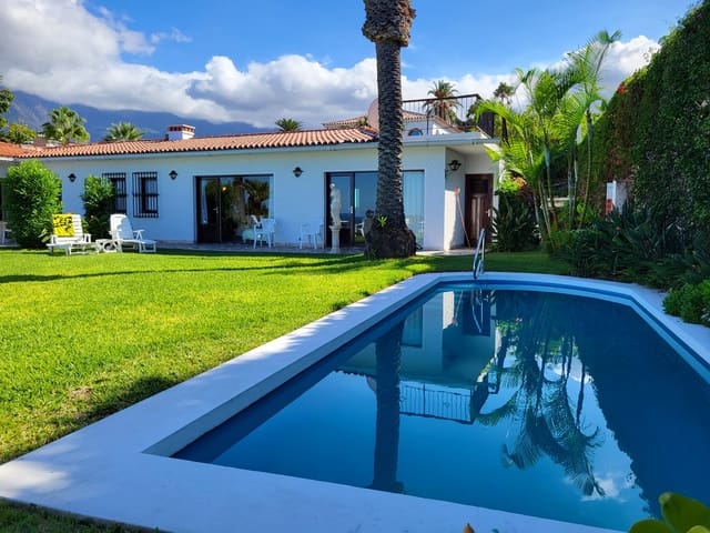 3 soverom Villa til salgs i Puerto de la Cruz med svømmebasseng - € 1 300 000 (Ref: 9397045)