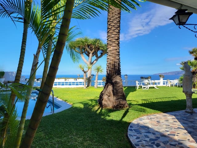 3 soverom Villa til salgs i Puerto de la Cruz med svømmebasseng - € 1 300 000 (Ref: 9397045)