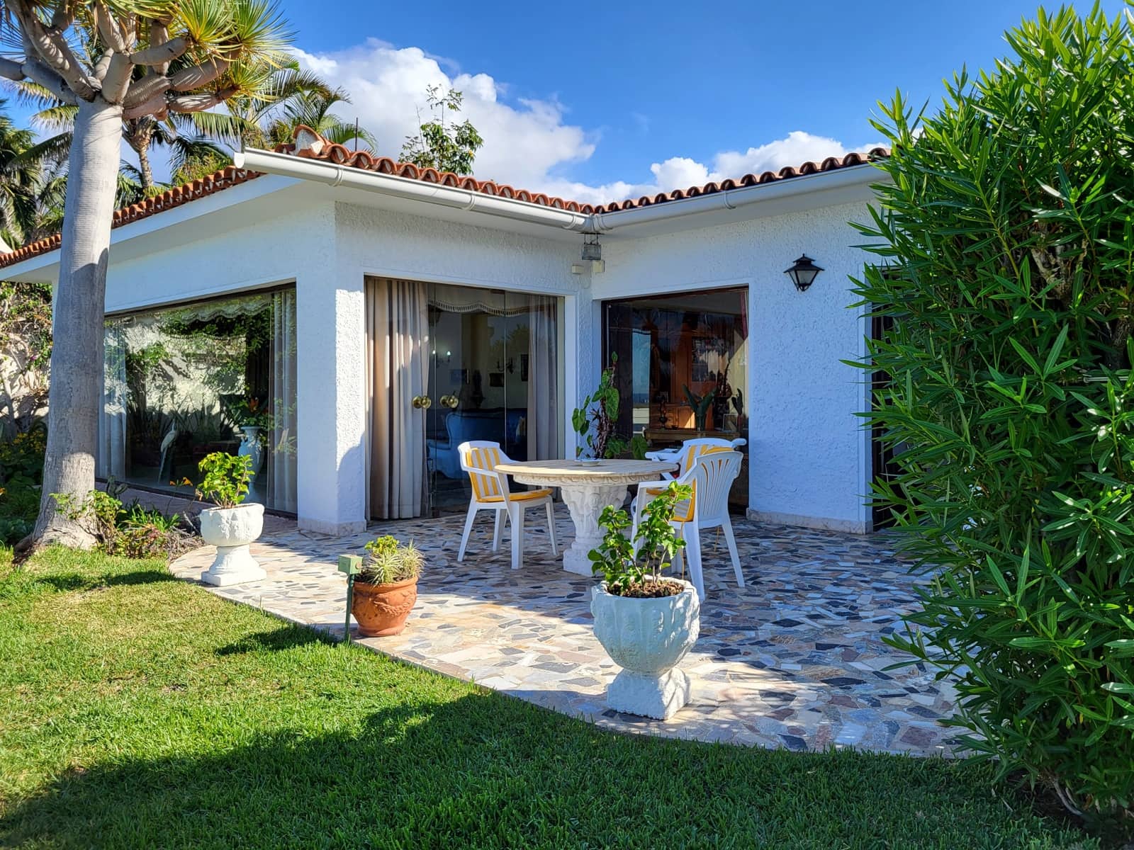 3 soverom Villa til salgs i Puerto de la Cruz med svømmebasseng - € 1 300 000 (Ref: 9397045)