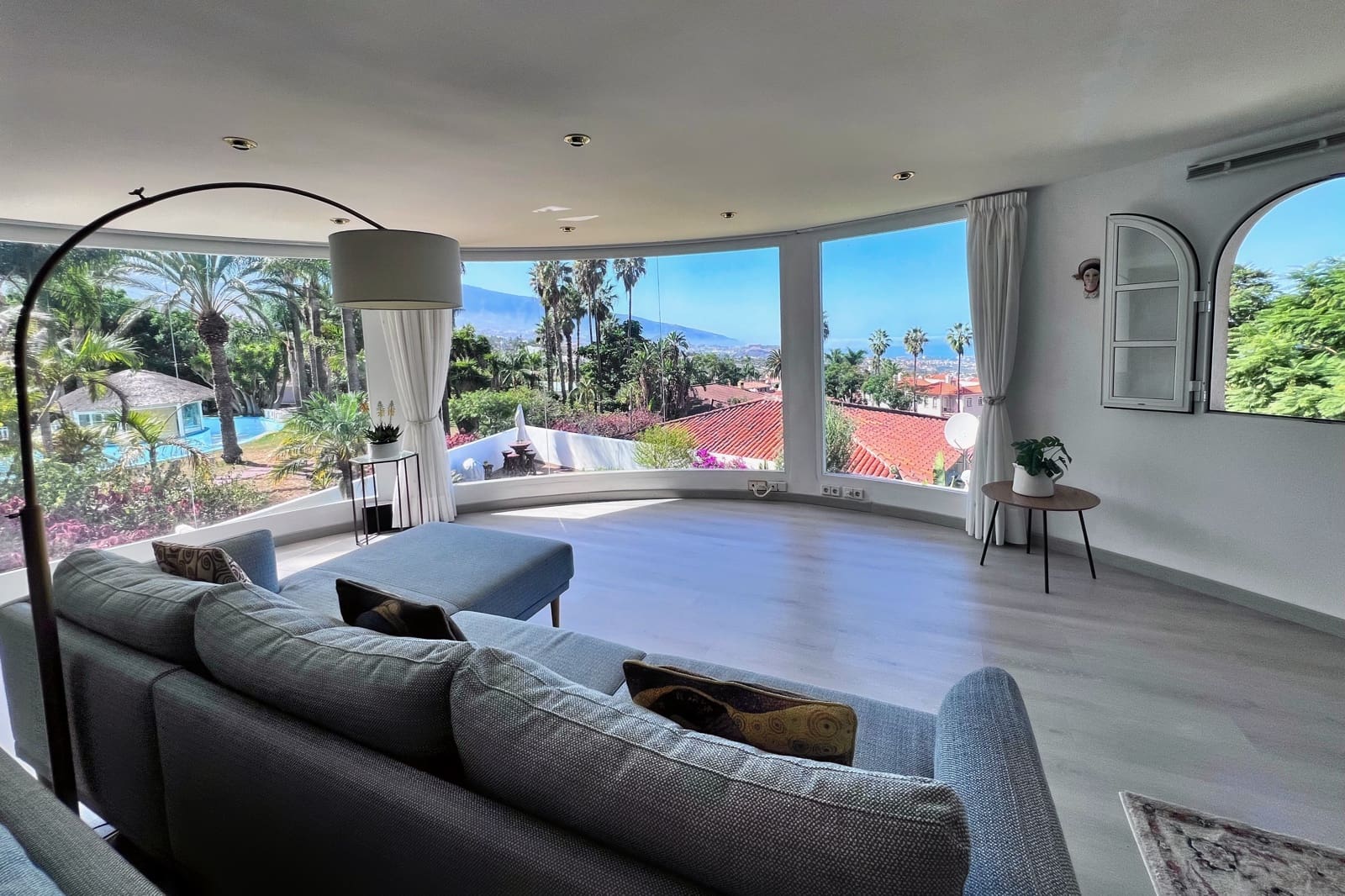 4 soverom Villa til salgs i La Orotava med svømmebasseng - € 749 000 (Ref: 9405823)