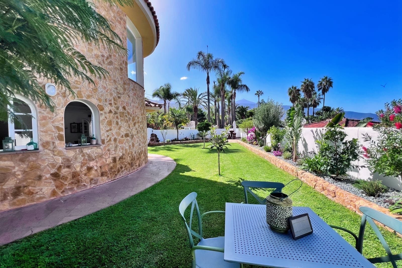 4 soverom Villa til salgs i La Orotava med svømmebasseng - € 749 000 (Ref: 9405823)