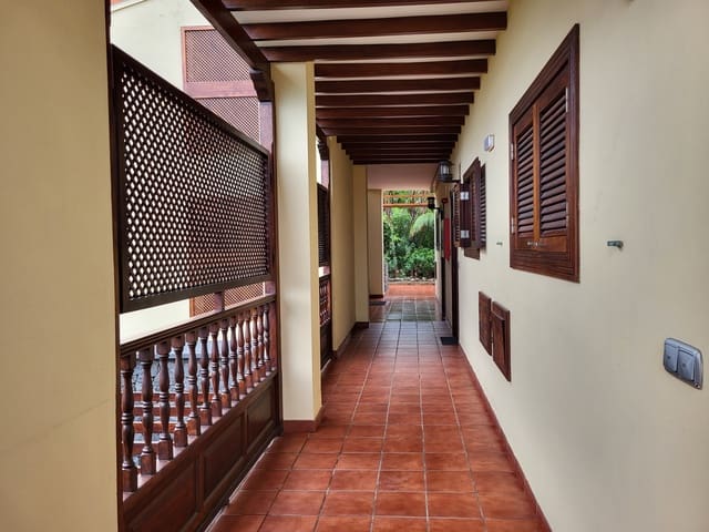 1 soveværelse Lejlighed til salg i Puerto de la Cruz med swimmingpool - € 225.000 (Ref: 9417905)