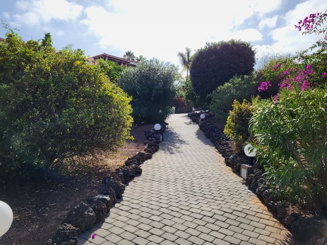 1 soveværelse Lejlighed til salg i Puerto de la Cruz med swimmingpool - € 225.000 (Ref: 9417905)