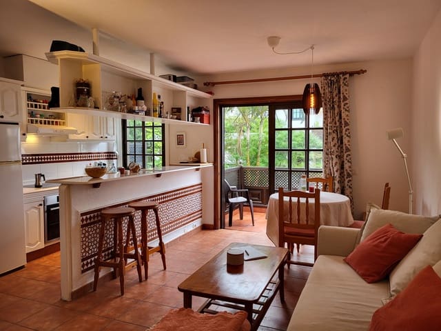 1 makuuhuone Huoneisto myytävänä paikassa Puerto de la Cruz mukana uima-altaan - 230 000 € (Ref: 9473339)