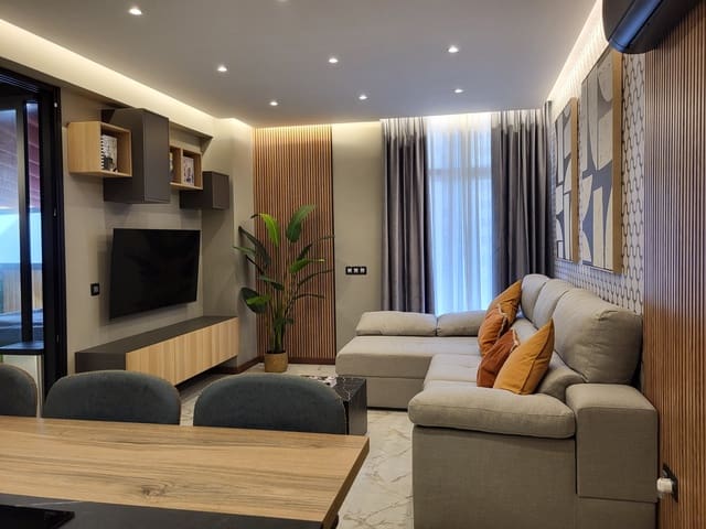 2 Zimmer Apartment zu vermieten in Puerto de la Cruz mit Pool - 1.800 € (Ref: 9475678)