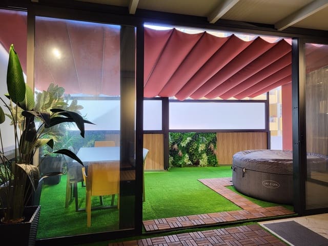 2 Zimmer Apartment zu vermieten in Puerto de la Cruz mit Pool - 1.800 € (Ref: 9475678)