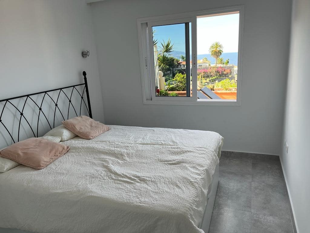 2 bedroom Villa for sale in La Quinta with pool - € 329,000 (Ref: 9490926)